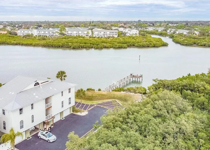 Intracoastal 3 Min Wlk To & Dogs Ok! * Clearwater Beach